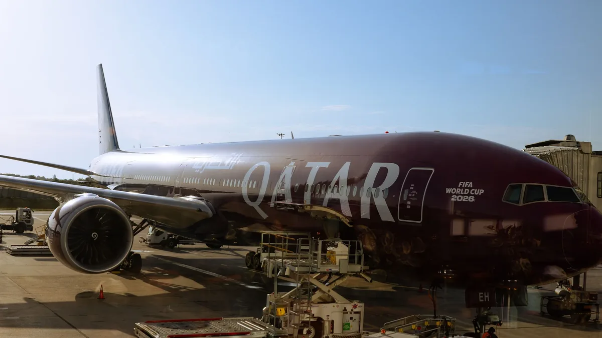 777X
